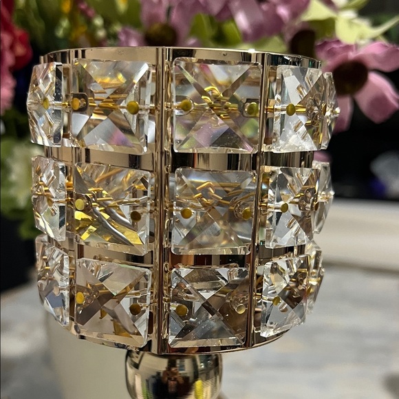Shimmering Rhinestone Rose Gold Metal Candle/Tea Candle Holder 14.17” H $18 - Picture 3 of 5